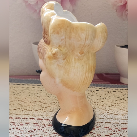 Vintage Lefton Headvase # 3517 - Picture 2 of 7